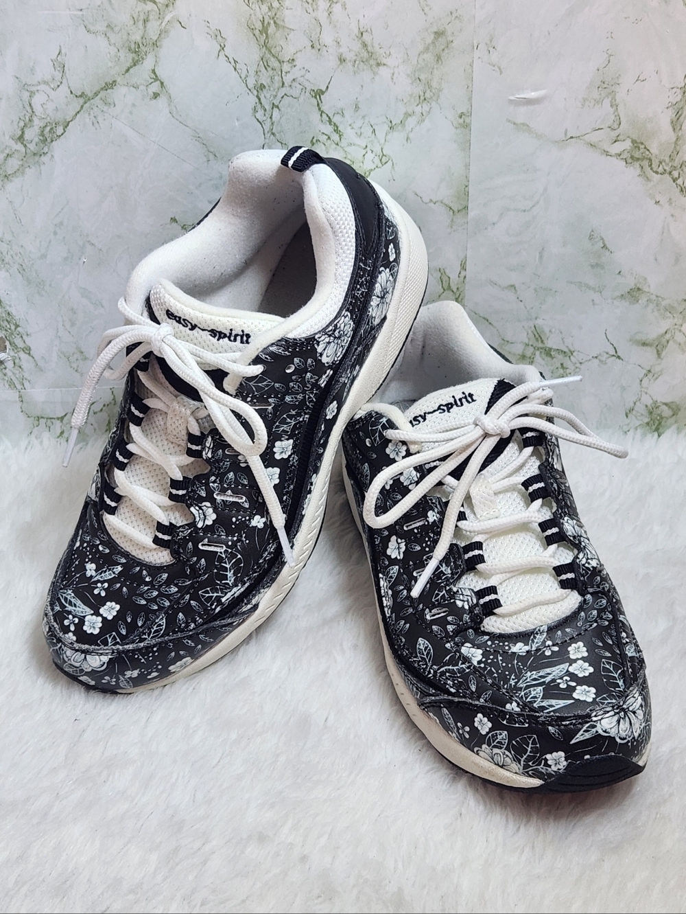 Easy Spirit Floral Leather Sneakers